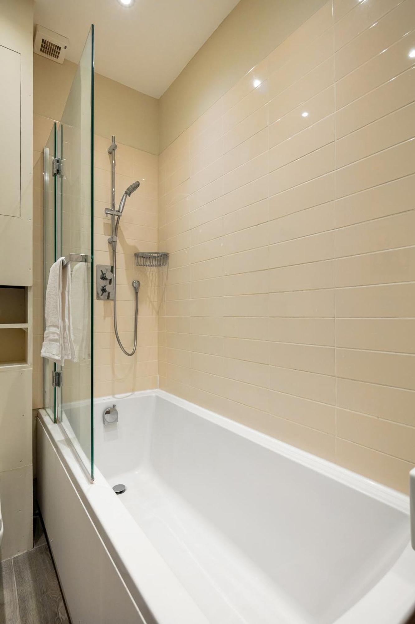 5A - Bright And Airy 2 Bedroom Apartment - Close To Central 런던 외부 사진